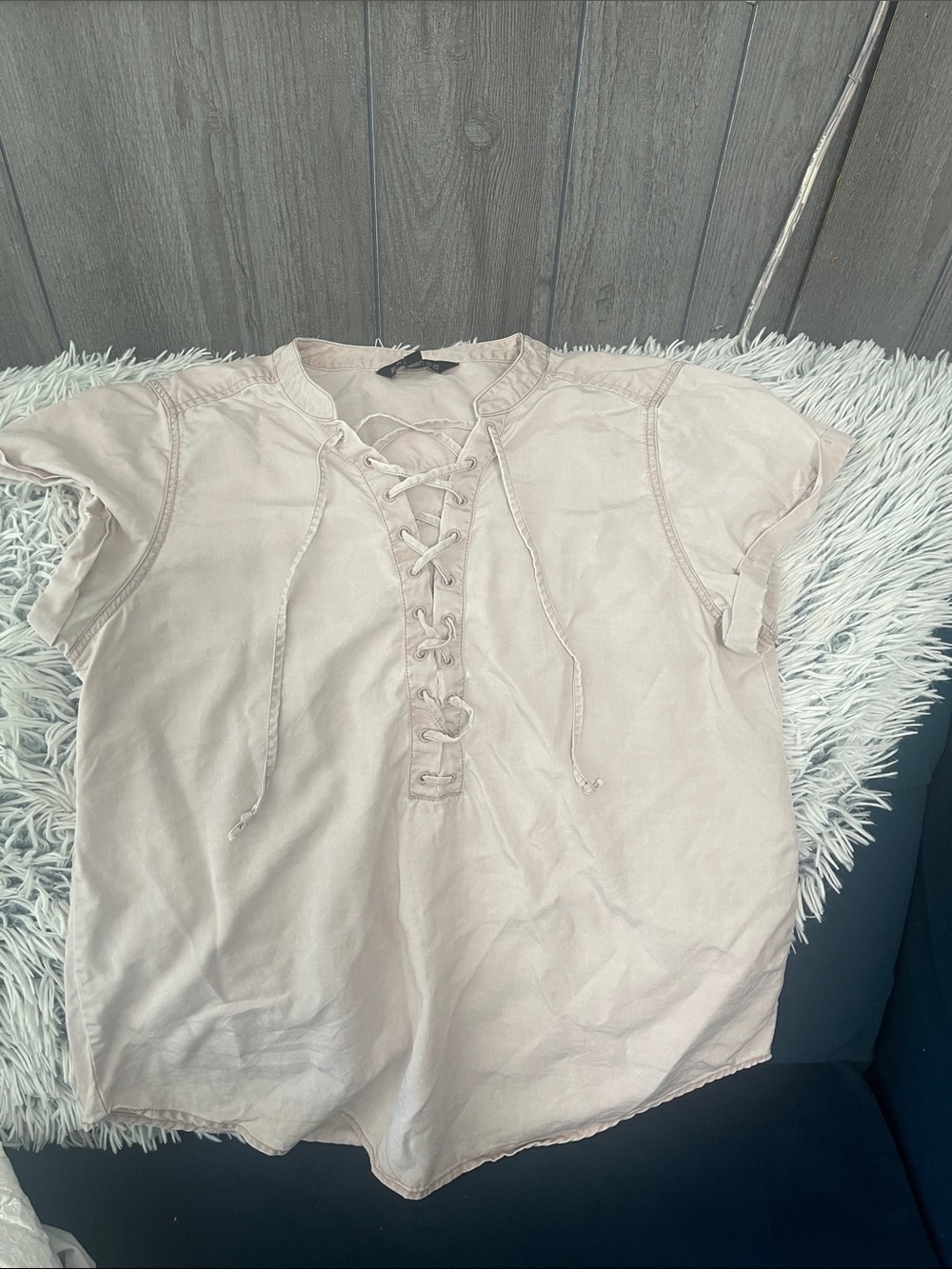 Express Lace-Up Short Sleeve Top in Light Blush pink